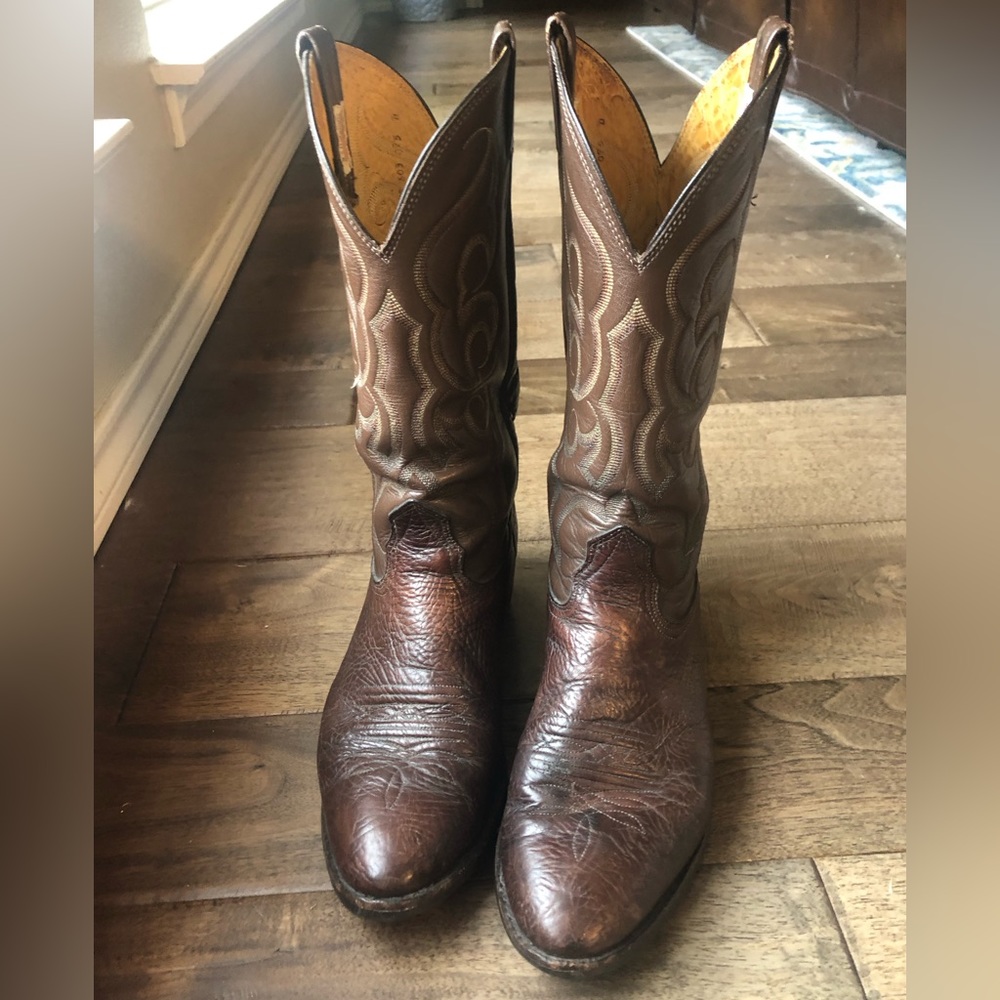 Nocona Women’s Cowboy Boots. Size 9.5. Style 6536. Very good condition